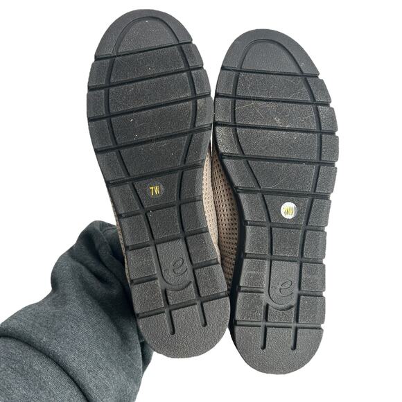 Easy Spirit Kellina Slip On Flats Size 7W Wide Mesh Lightweight round Toe Shoes - Picture 10 of 14